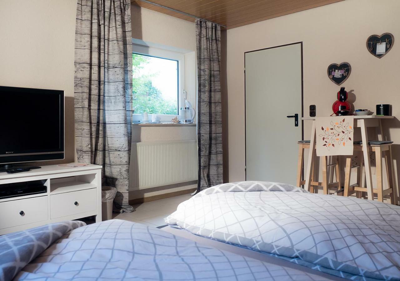 B&B Waldsolms Εξωτερικό φωτογραφία
