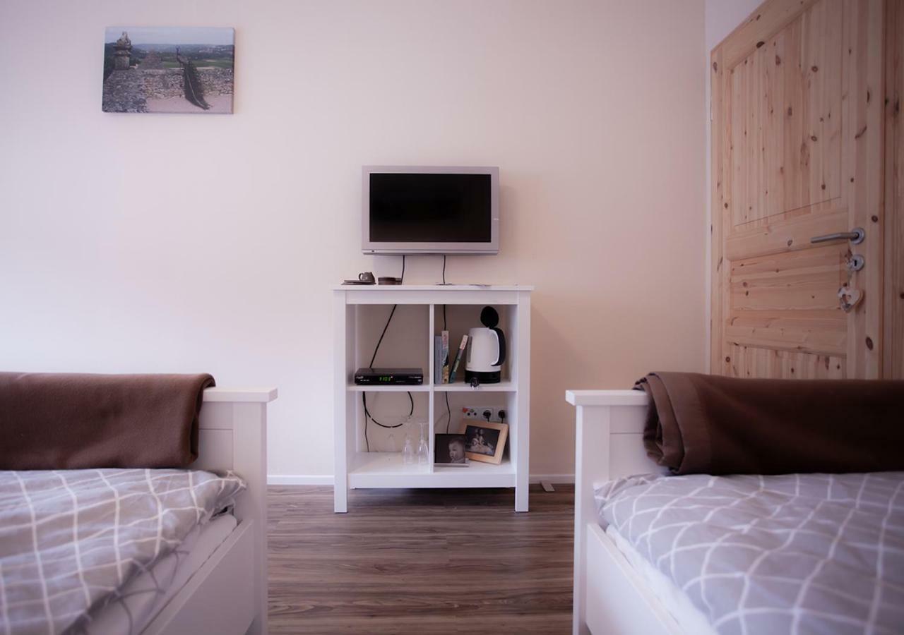 B&B Waldsolms Εξωτερικό φωτογραφία